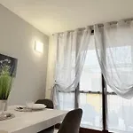 Deny & Carol's House - App. 33 Appartement *