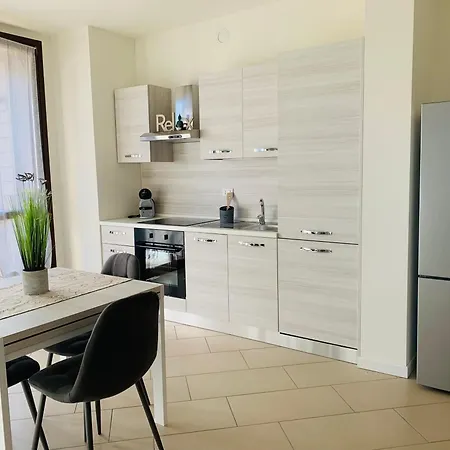 Apartment Deny & Carol's House - App. 33 *