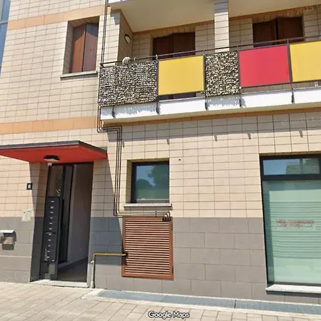 Deny & Carol's House - App. 33 * Somma Lombardo